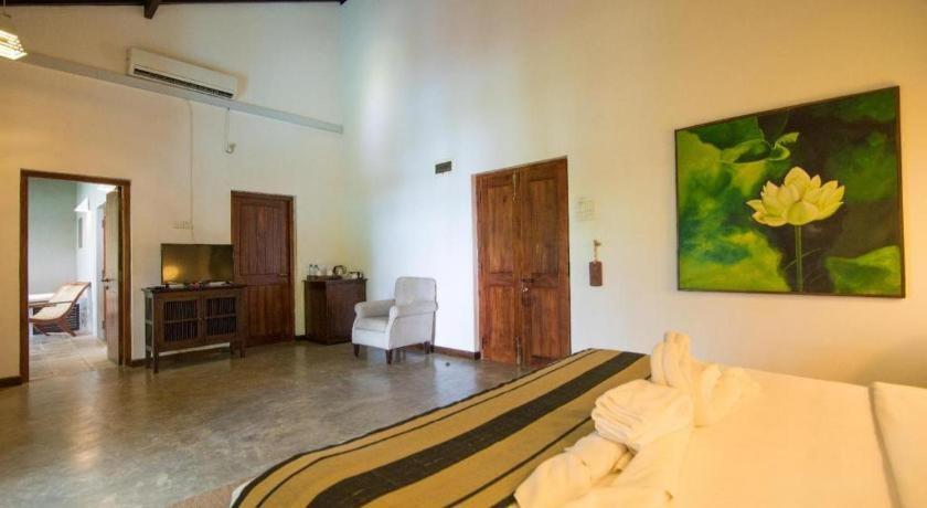 Roman Lake Ayurveda Boutique Resort Ahungalla Zewnętrze zdjęcie