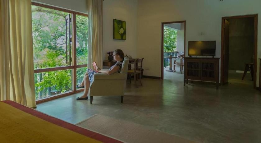 Roman Lake Ayurveda Boutique Resort Ahungalla Zewnętrze zdjęcie