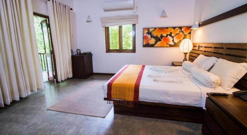 Roman Lake Ayurveda Boutique Resort Ahungalla Zewnętrze zdjęcie