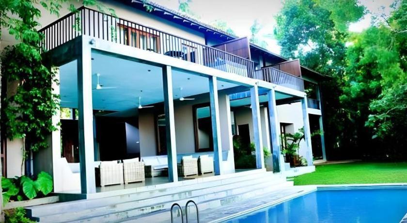 Roman Lake Ayurveda Boutique Resort Ahungalla Zewnętrze zdjęcie