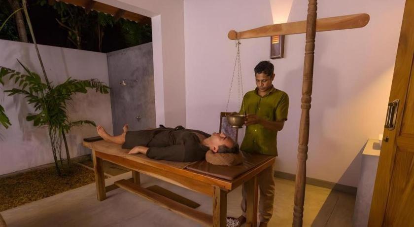 Roman Lake Ayurveda Boutique Resort Ahungalla Zewnętrze zdjęcie
