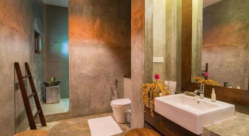 Roman Lake Ayurveda Boutique Resort Ahungalla Zewnętrze zdjęcie
